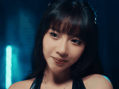 cambodgienne asiatique teen modele sourire gene gif