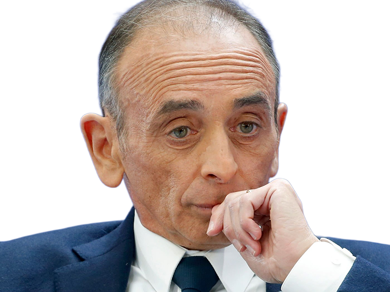 eric zemmour le-z journaliste ecrivain homme politique francais extreme droite patriote sexagenaire soixantenaire cheveux-gris yeux-vert-gris