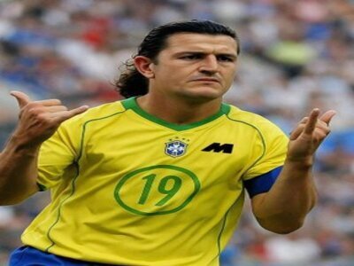 harry maguire manchester united bresil bresilien ronaldinho attaquant defenseur