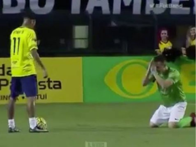 trop fort arrete stop abandon ragequit prie priere je ten supplie foot football