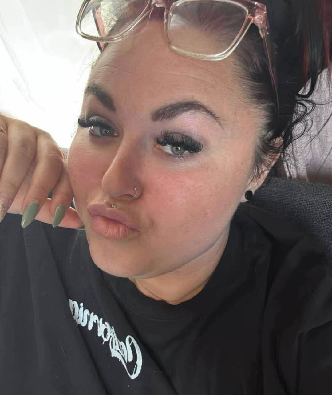 chubby bbw bzez loche meule obus femme meuf fille