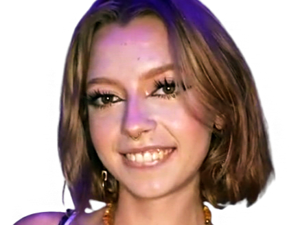 xia celestial emo piercing cute mignonne charme maline coquine sourire regard