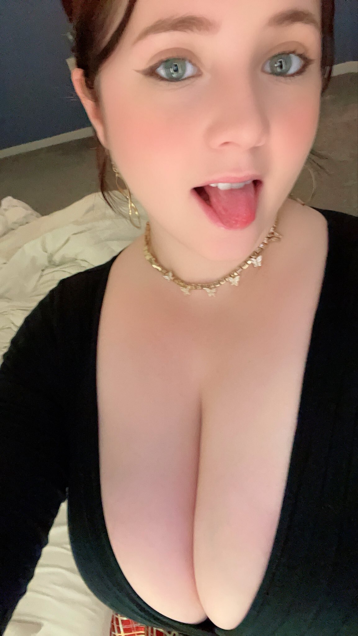 jewel bzez meule loche obus bbw chubby femme meuf fille bave 10