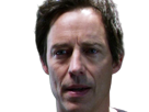 harrison-wells-scientifique-eobard-thawne-reverse-flash-tom-cavanagh-the-flash-serie-arrowverse-homme-cinquantaine-cheveux-bruns-yeux-bleus