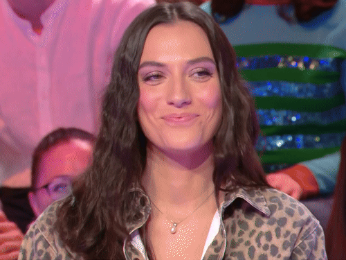 shana loustau tpmp tbt9 hanouna w9 femme meuf fille gif panthere