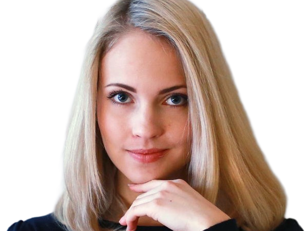 emilie voe nereng bloggeuse chanteuse instagrameuse influenceuse femme norvegienne scandinave cheveux-blonds yeux-bleus vingtaine vingtenaire annees-2010s