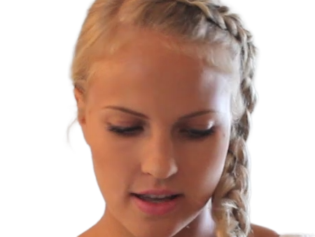 emilie voe nereng bloggeuse chanteuse instagrameuse influenceuse femme norvegienne scandinave cheveux-blonds yeux-bleus vingtaine vingtenaire annees-2010s