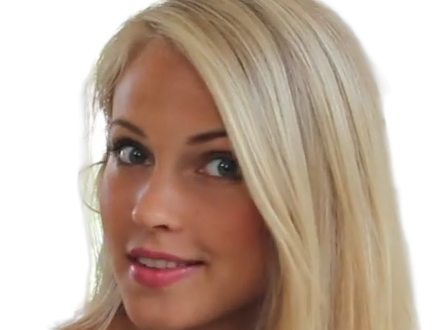 emilie voe nereng bloggeuse chanteuse instagrameuse influenceuse femme norvegienne scandinave cheveux-blonds yeux-bleus vingtaine vingtenaire annees-2010s