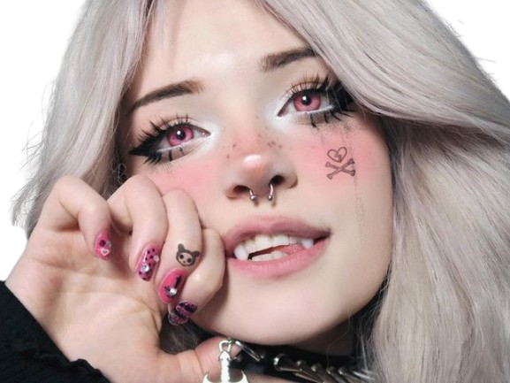 fille vampire femme grunge gothique emo alt blancs rose belle mignonne jolie maquillage monstre knifos