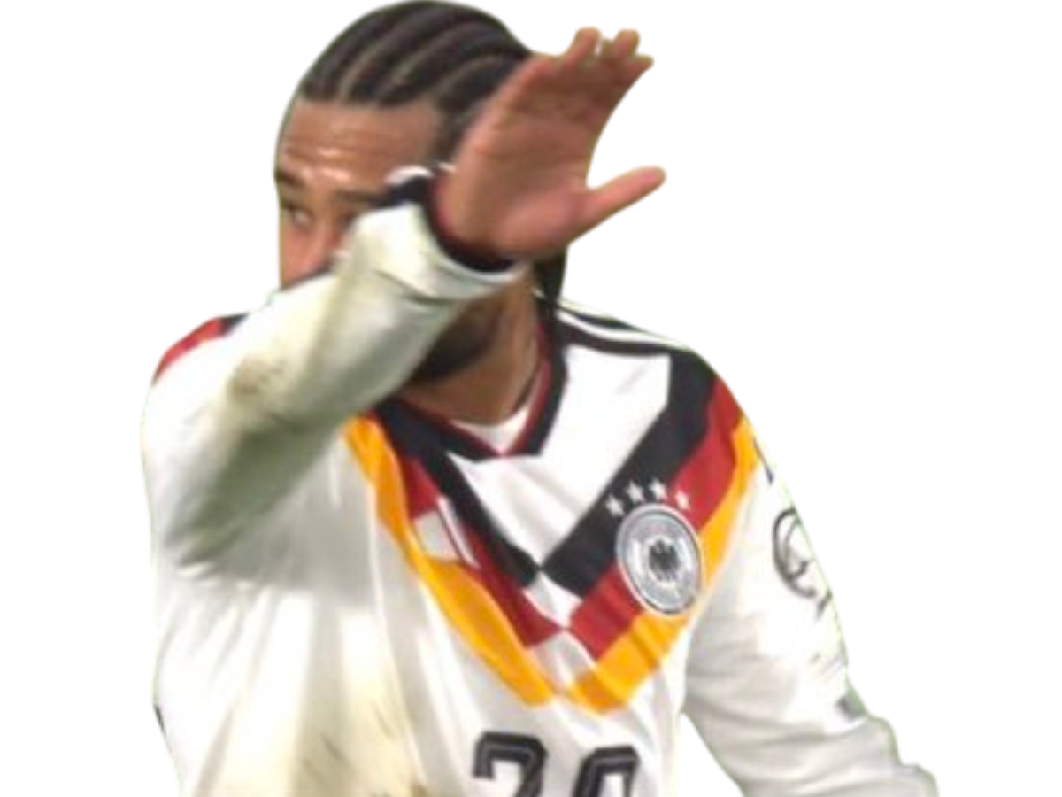 serge gnabry joueur allemand allemagne foot football salut nazi