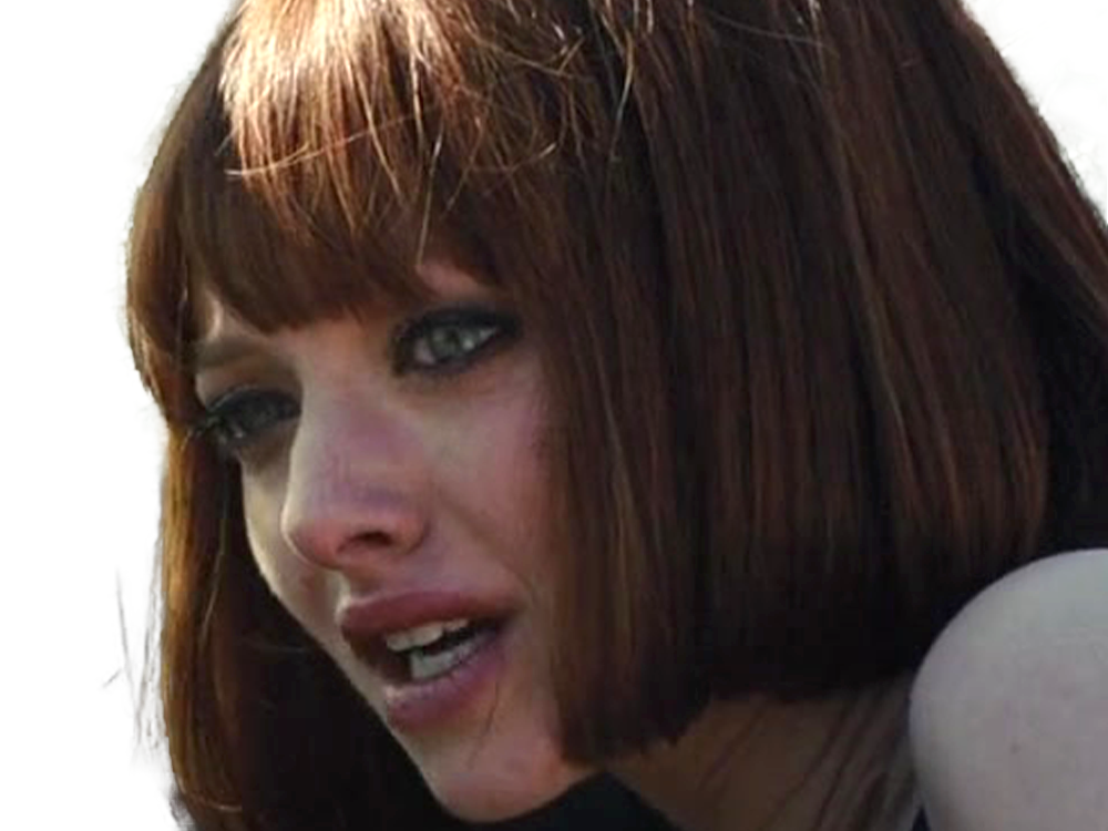 amanda seyfried sylvia weiss time out actrice rousse mi long cheveux yeux bleus vingtaine vingtenaire