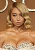 sydney-sweeney-bzez-loche-meule-lolo-enorme-gros-femme-meuf-fille-bave