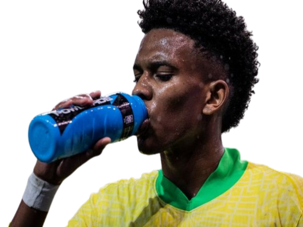 estevao willian messinho bresil boire boisson eau larme rageux