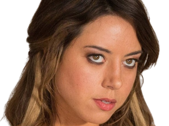 aubrey plaza actrice americaine femme brune trentaine trentenaire peau mat