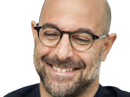 stanley tucci acteur americain chauve lunettes barbe vieux bg