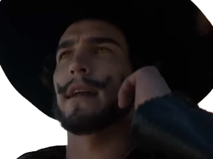 dracule mihawk oeil-de-faucon epeiste one piece live action netflix homme yeux-jaunes cheveux-noirs steven ward sud-africain