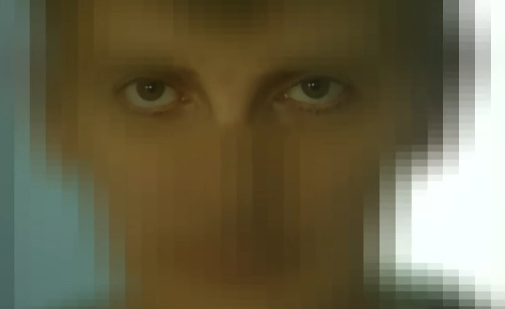 umd fou regarde yeux giuseppe cadillac dangereux flou