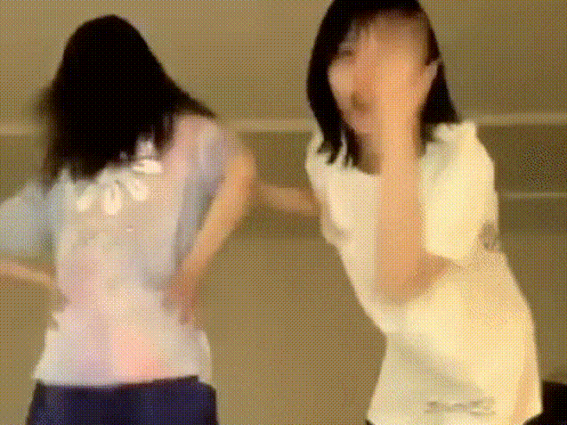 sana momo twerk fessee twice kpop filles asiatiques hot sexy femmes