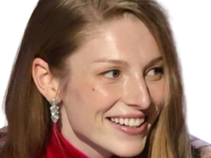 hunter schafer blonde femme homme actrice americaine vingtaine nohomo 2025 annee emmy awards