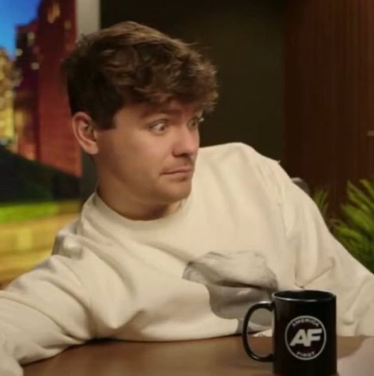 nick fuentes chokbar bz choque wow etonne surpris cash cashent