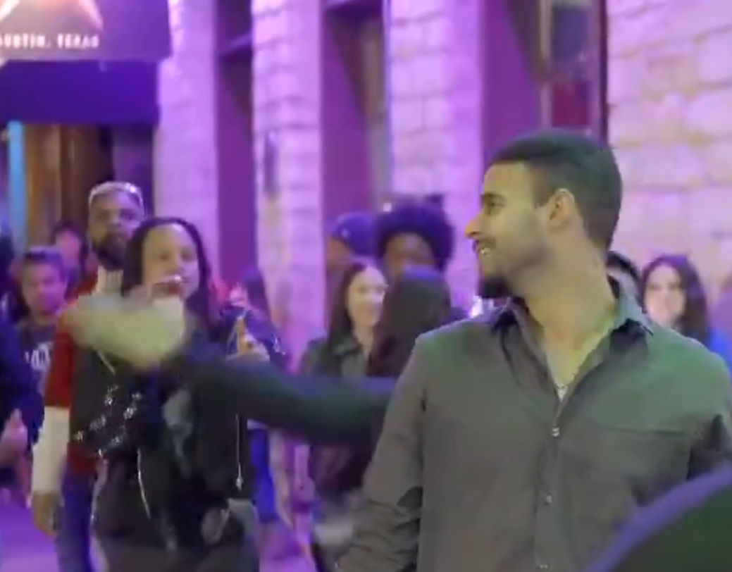 smartphone crochet coup ko surprise tko bagarre usa