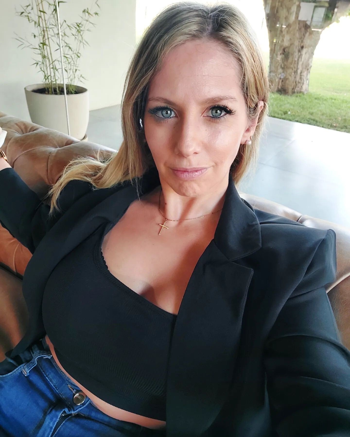 maria celeste ponce deputee argentine javier milei libertarien milf 10 belle blonde politique bzez 00000