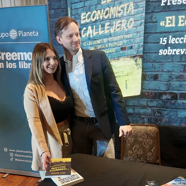 maria celeste ponce deputee argentine milei milf 10 politique blonde belle seins bzez 00000