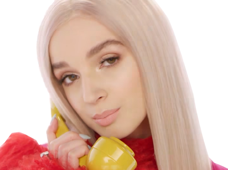 poppy moriah rose pereira chanteuse americaine vingtaine vingtenaire blonde