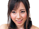 azusa-nagasawa-japonaise-actrice-charme-maline-sourire-asiatique