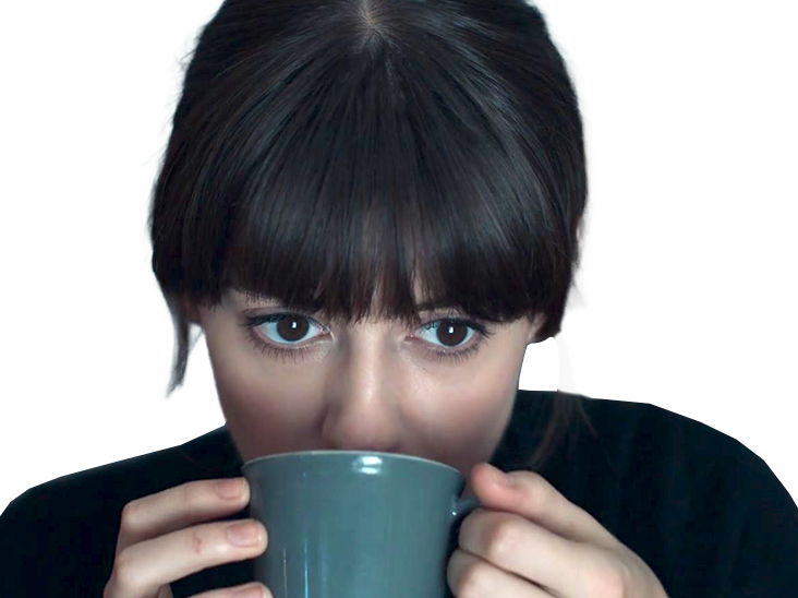 marianne sheridan normal people daisy edgar jones actrice britannique anglaise femme brune vingtaine cheveux attaches