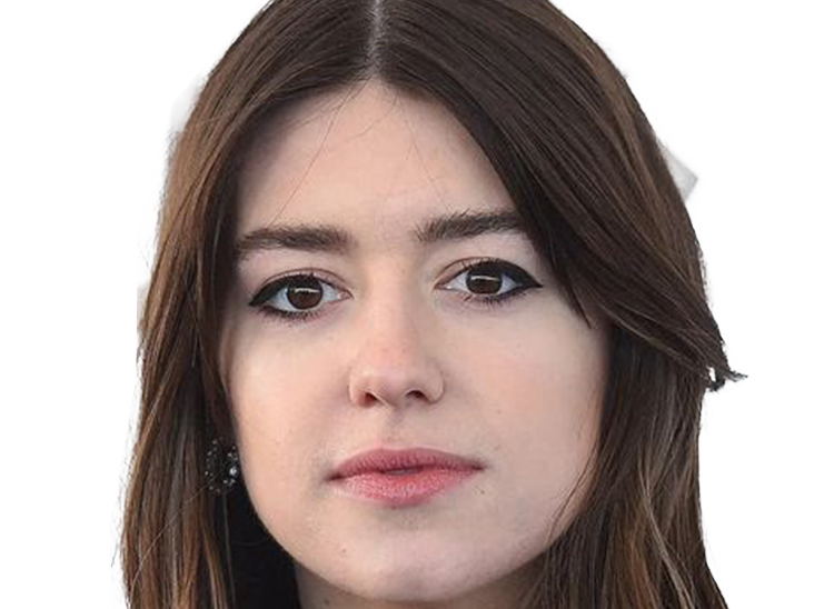 daisy edgar jones actrice britannique anglaise femme brune vingtaine vingtenaire yeux marron