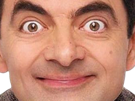mr-bean-rowan-atkinson-acteur-homme-comedien-humoriste-grimace-anglais-britannique
