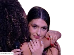 bernard staracademy starac star ema emma queen sourire mouais degoute decu calin