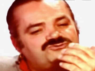 celestin mange moqueur gratte main imite bouche