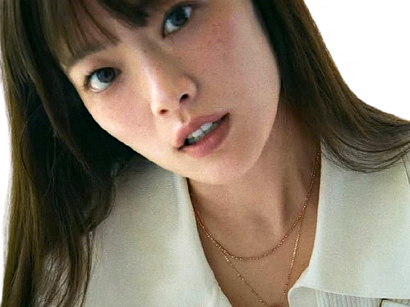 chun woo hee actrice coreenne belle seductrice regard pose