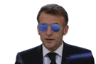 macron-lunettes-pas-pret-oeil-sang-victime-brigitte-jean-michelle-trogneux