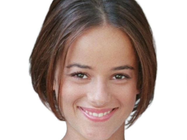 alizee jacotey chanteuse pop francaise annees-2000 musique femme jeune vingtaine vingtenaire cheveux-bruns yeux-marrons lolita
