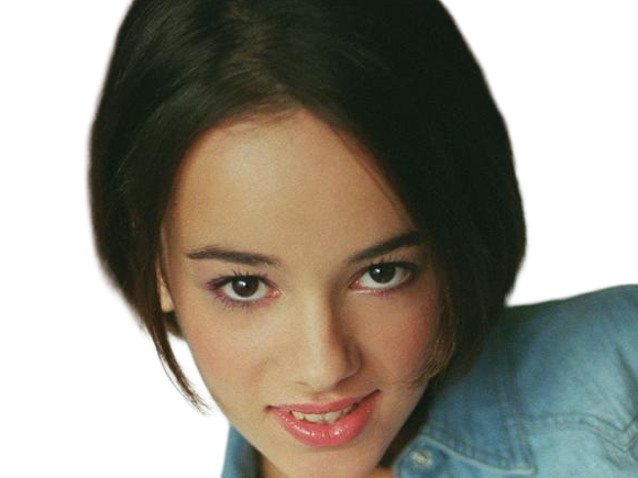 alizee jacotey chanteuse pop francaise annees-2000 musique femme jeune vingtaine vingtenaire cheveux-bruns yeux-marrons lolita