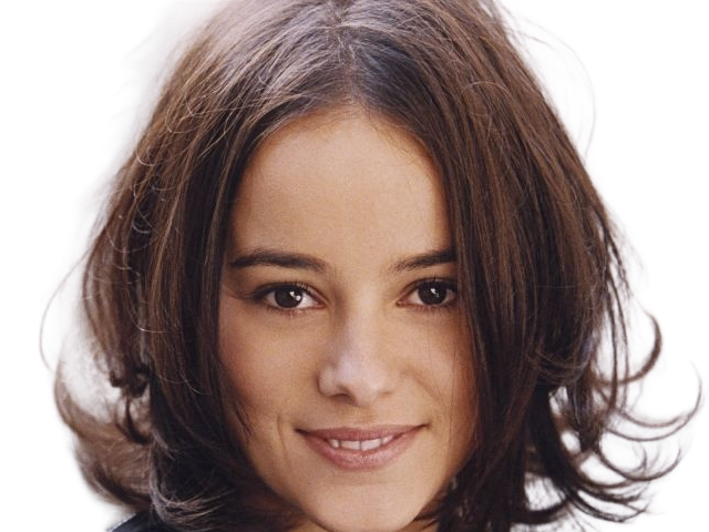 alizee jacotey chanteuse pop francaise annees-2000 musique femme jeune vingtaine vingtenaire cheveux-bruns yeux-marrons lolita