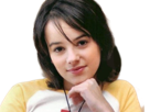 alizee-jacotey-chanteuse-pop-francaise-annees-2000-musique-femme-jeune-vingtaine-vingtenaire-cheveux-bruns-yeux-marrons-lolita