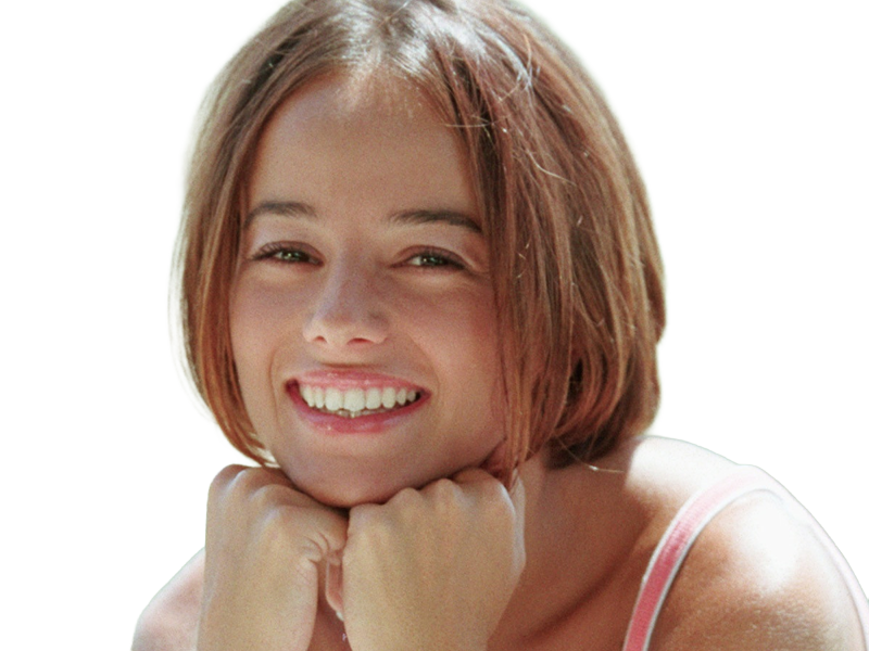 alizee jacotey chanteuse pop francaise annees-2000 musique femme jeune vingtaine vingtenaire cheveux-bruns yeux-marrons lolita