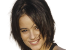 alizee-jacotey-chanteuse-pop-francaise-annees-2000-musique-femme-jeune-vingtaine-vingtenaire-cheveux-bruns-yeux-marrons-lolita