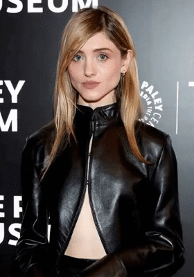 nata dyer tiny actress celeb teens nflx stranger things nancy whee tusc boca suck blow