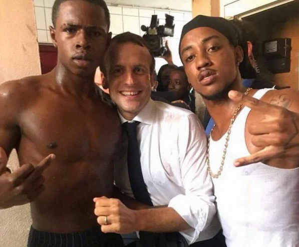 macron antillais nue blacked emmanuel rap racaille muscles africains chemise