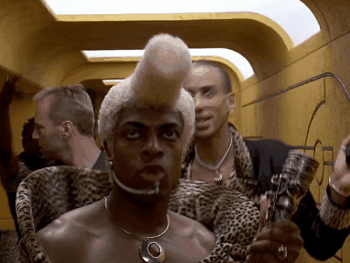 ruby rhod acteur excentrique star vip micro chris tucker