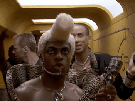 ruby-rhod-acteur-excentrique-star-vip-micro-chris-tucker