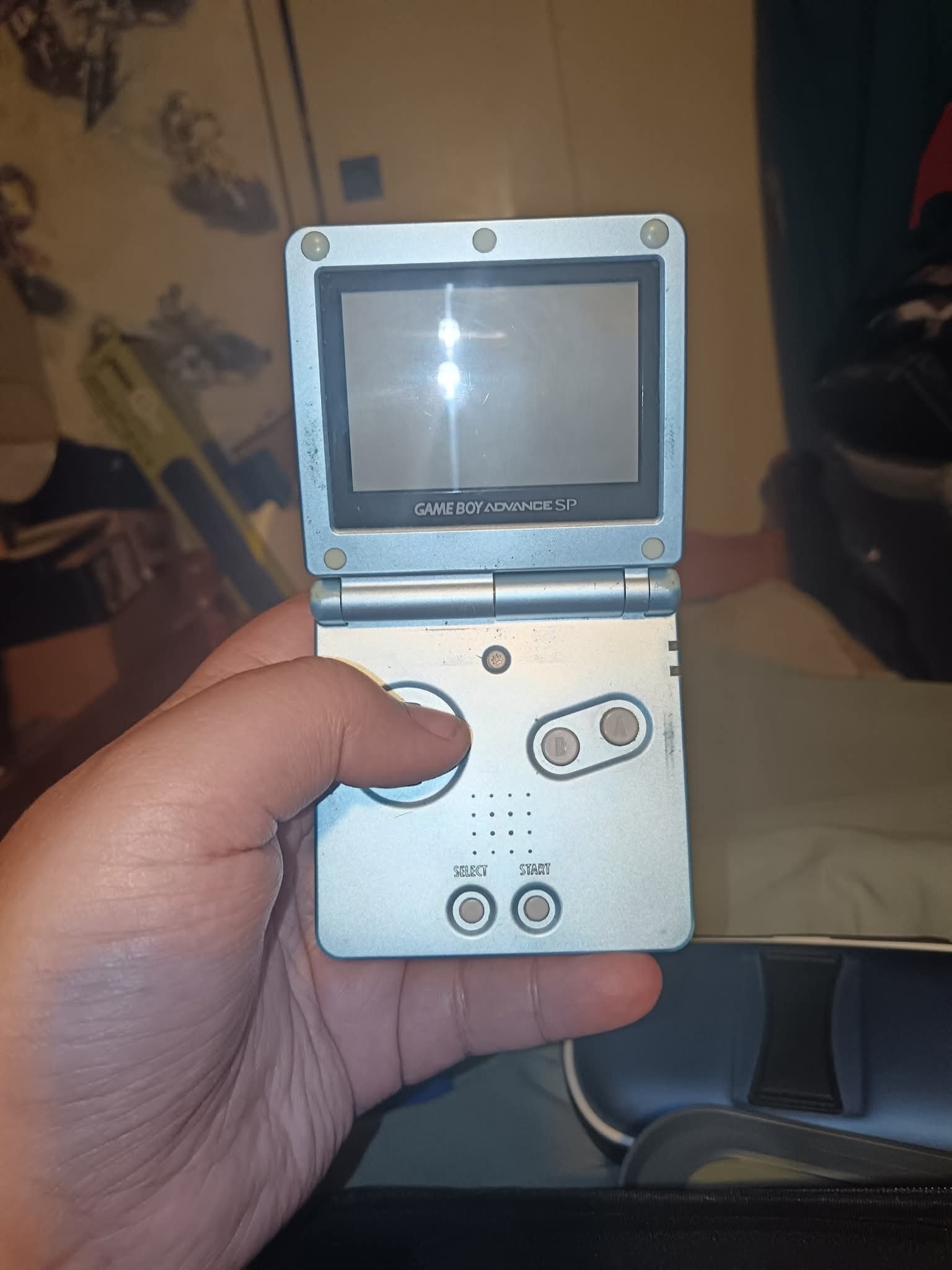 portable console nintendo pokemon mario zelda stylet gameboy violet cablelink 2000 bleu gba sp carre