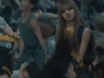 lisa blackpink dance danse style badass chanteuse kpop gif
