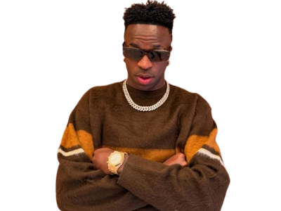 vinicius vini vinijr junior prada flow bras croises rolex bijoux aura bresil real madrid pull