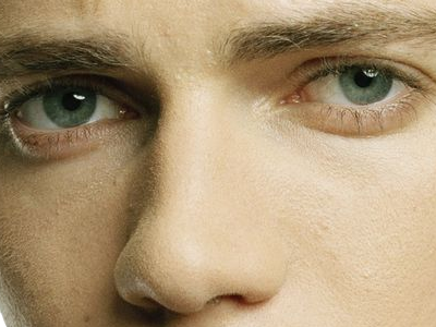 Sticker hayden christensen acteur producteur fermier homme canadien americain vingtaine vingtenaire cheveux chatains yeux bleus 2000s annees 2000 par Dark-63